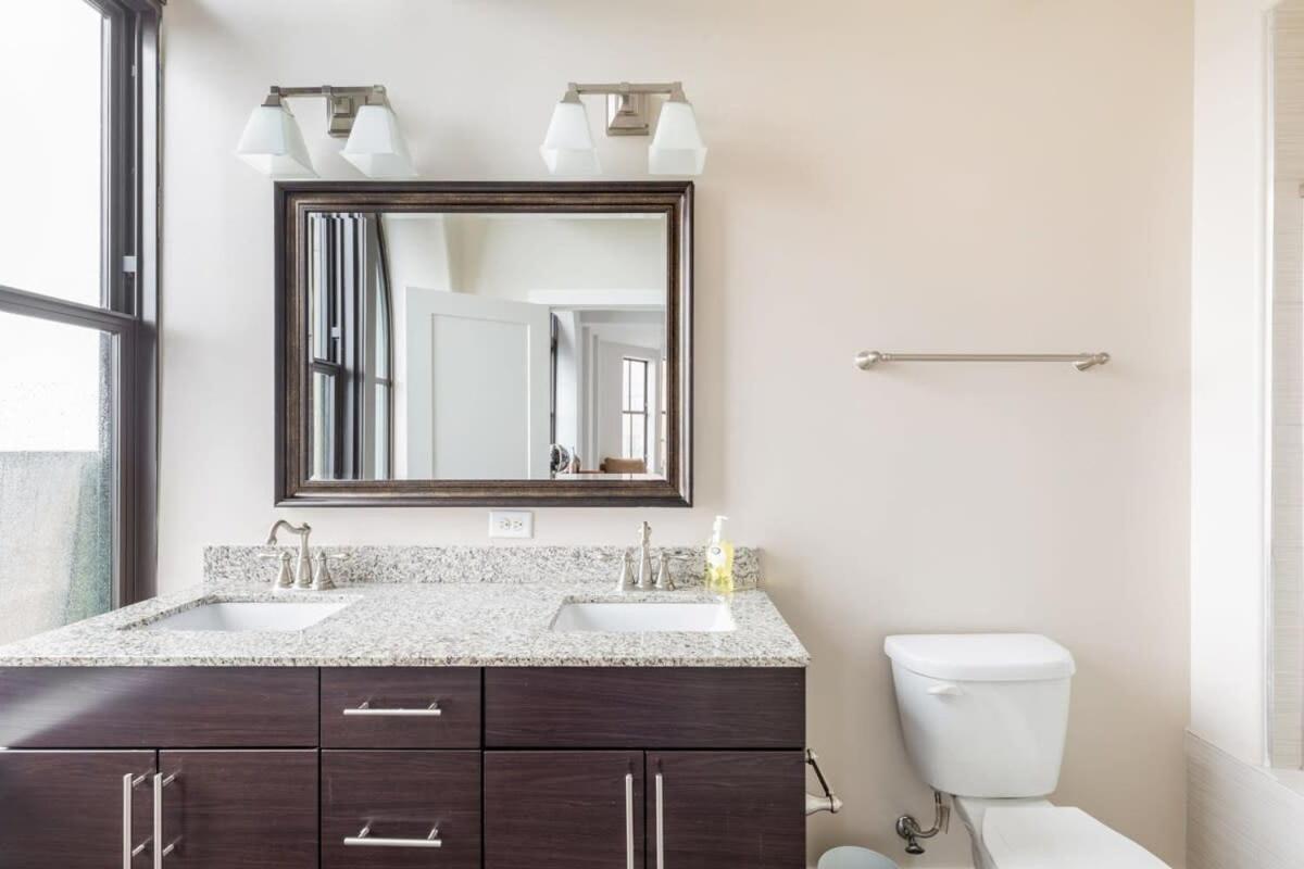 2B 2Ba Luxury Downtown Suite Rooftop Deck & Gym Baltimore Ngoại thất bức ảnh