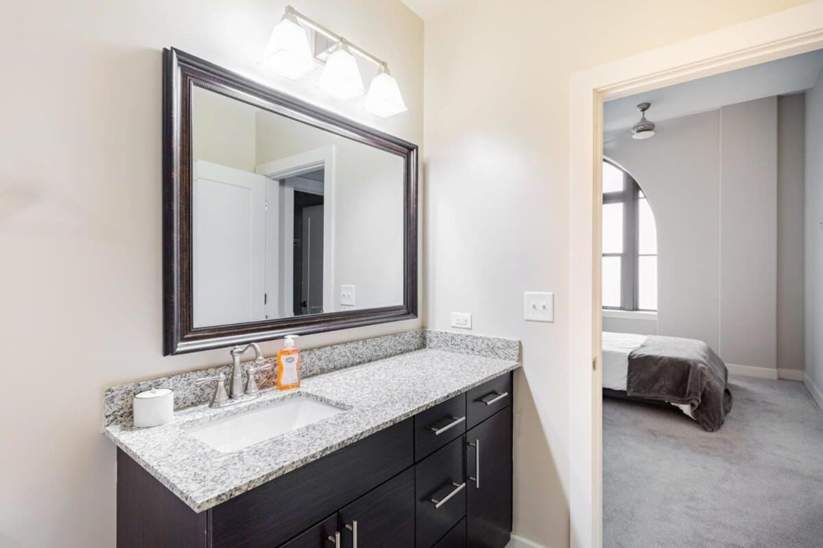 2B 2Ba Luxury Downtown Suite Rooftop Deck & Gym Baltimore Ngoại thất bức ảnh